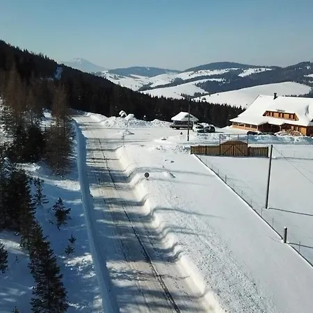 Koliba Holica Πανσιόν Huty